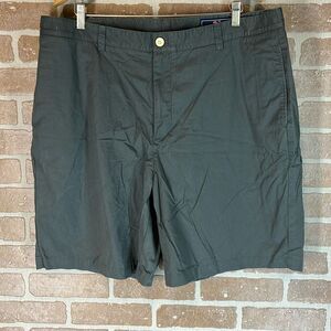 Vineyard Vines Men's Grey Chino Club Shorts Size 42 Flat Front Casual 9” inseam